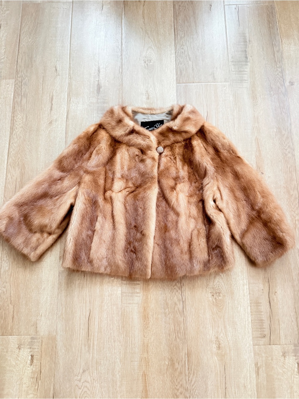 Vintage Luxury Women's Light Brown France’s Shop Genuine Mink Fur Coat Outwear